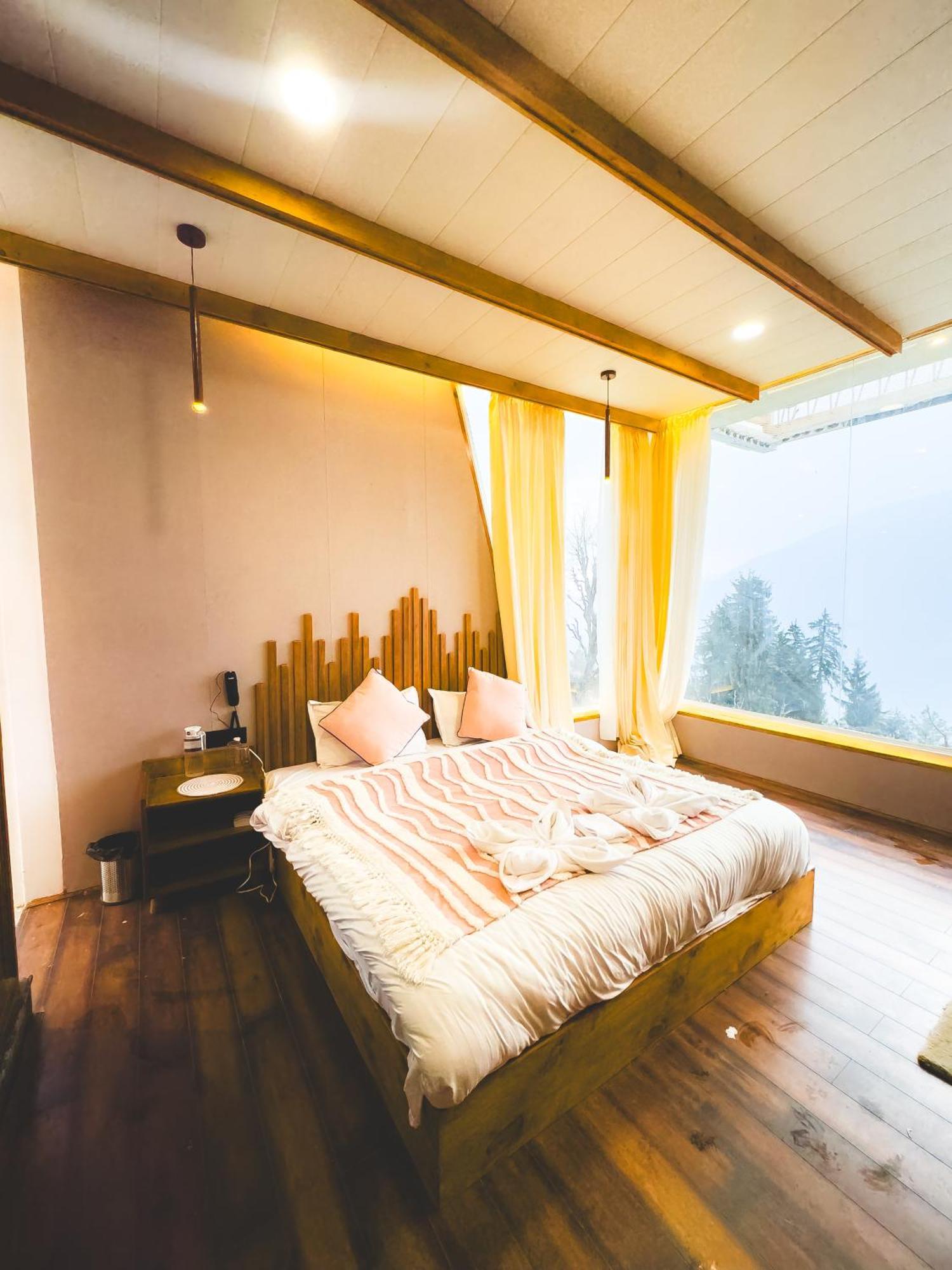 Infinity Sky Glamps Hotel Manali  Bagian luar foto