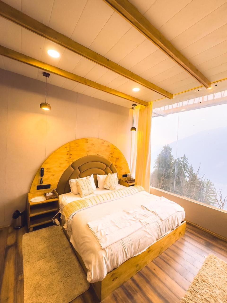 Infinity Sky Glamps Hotel Manali  Bagian luar foto
